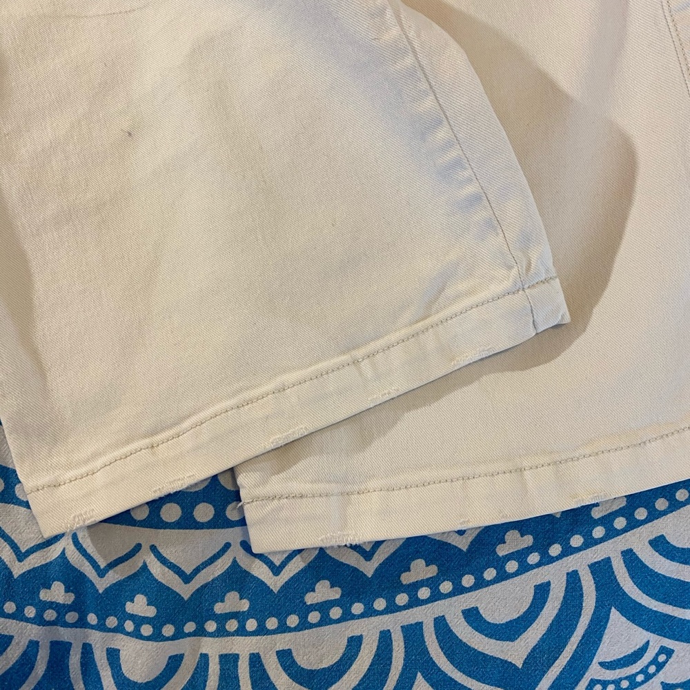 LEVI’S 542 WHITE WIDE LEG CAPRI SIZE 9/10 30 - Picture 2 of 16